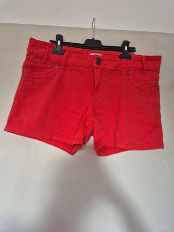 Short rouge promod 44
