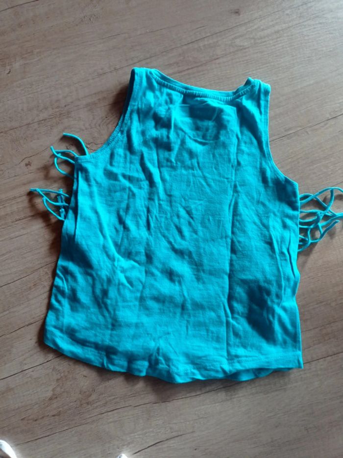 Débardeur bleu - photo numéro 3