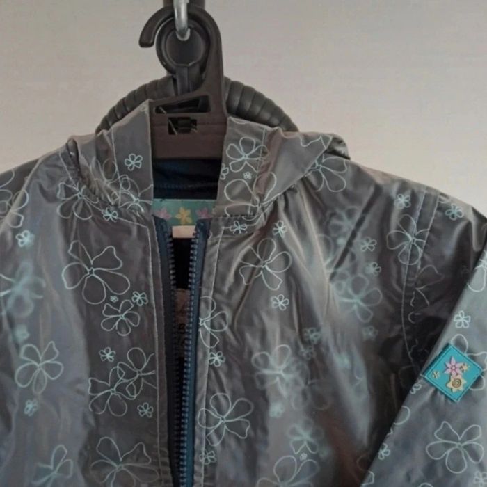 Imperméable à capuche gris et bleu avec fleurs Liberty - photo numéro 6