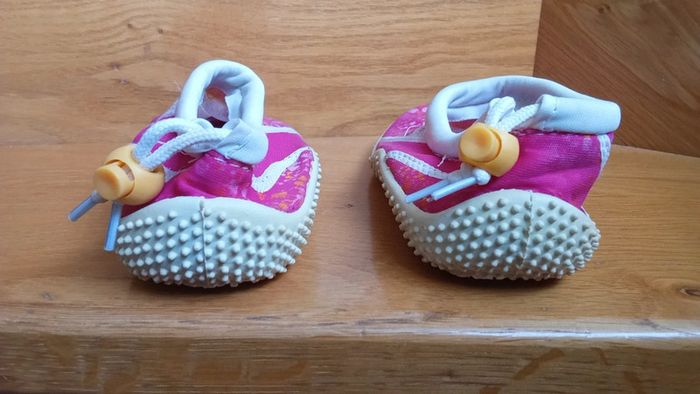 Chaussures d'eau Trespass taille 35 - photo numéro 6