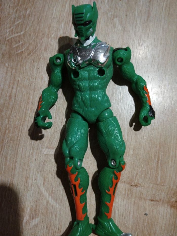 Power rangers jungle fury vert 2007 bandai