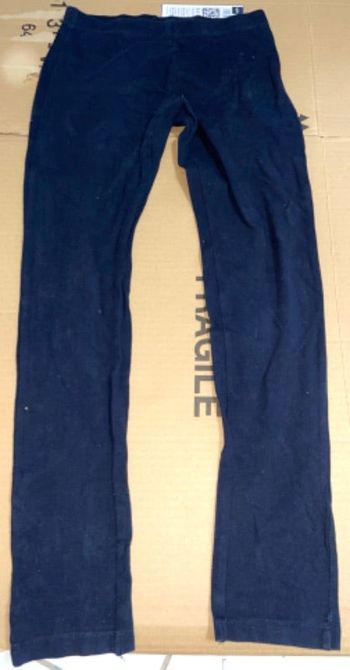 Legging couleur noir taille xs marque kiabi