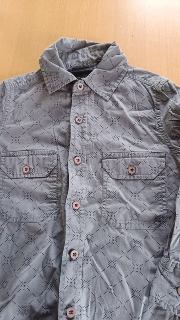 Chemise grise - photo numéro 5