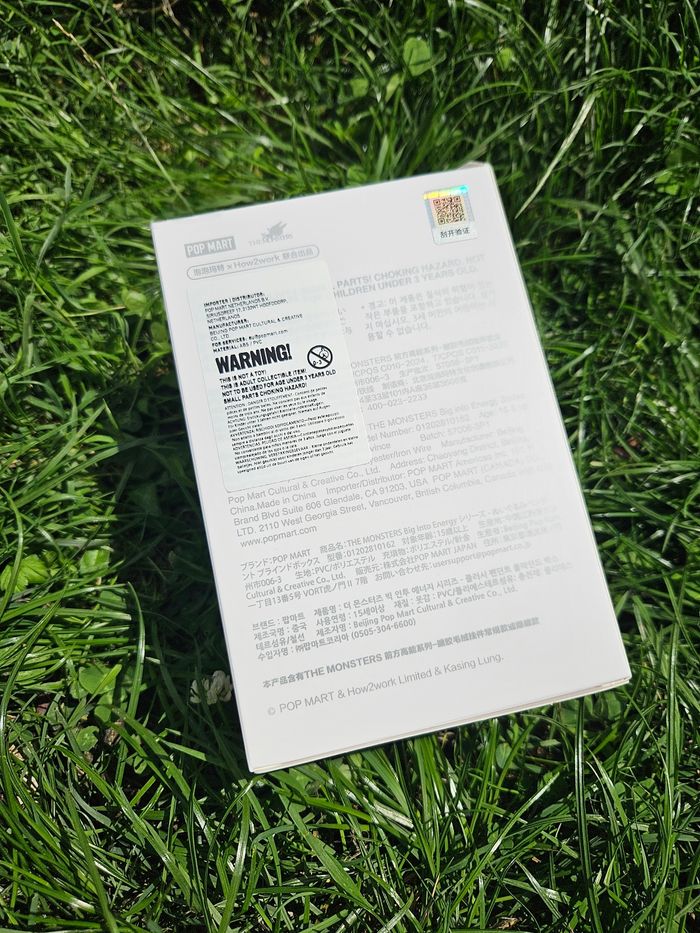 Labubu Big Into Energy Figurine "Love" Pop Mart - photo numéro 5