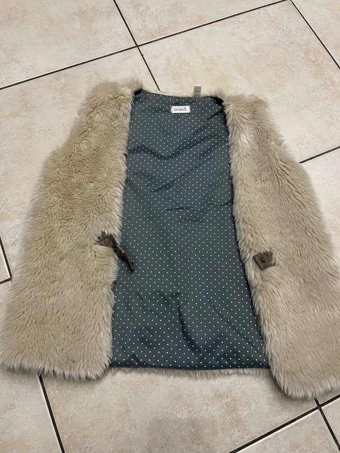 Gilet sans manches en fausse fourrure - photo numéro 3