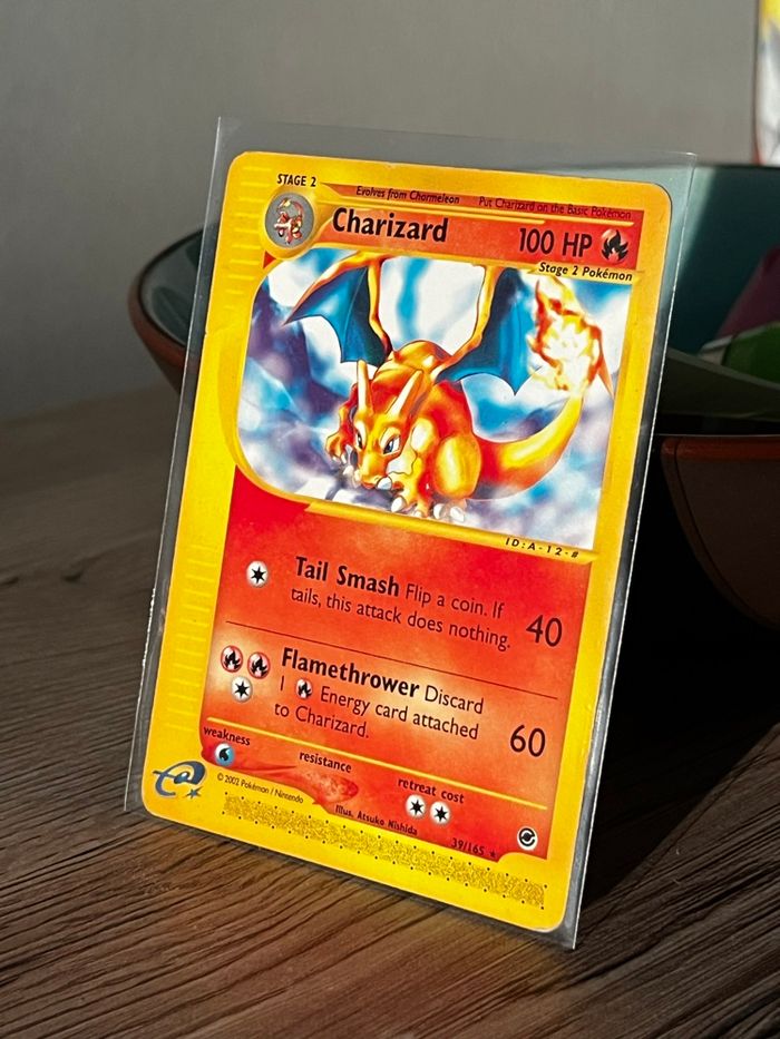 Carte Pokémon Dracaufeu en anglais - photo numéro 4
