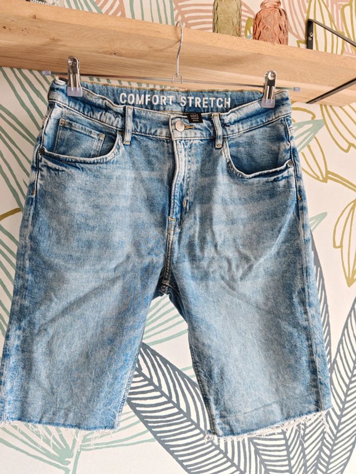 Short en jean H&M taille 14 ans