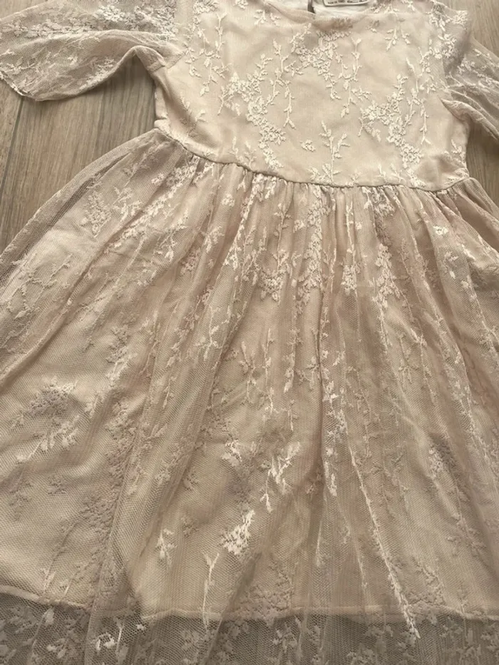 Robe dentelle Zara - photo numéro 2