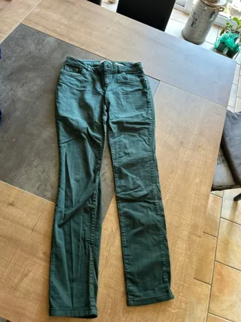 Pantalon femme, vert taille 36, camaïeu