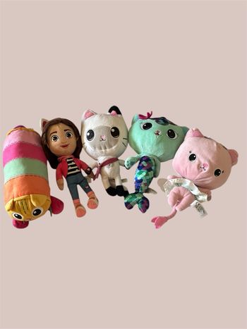 Lot de peluche Gabby et la maison magique