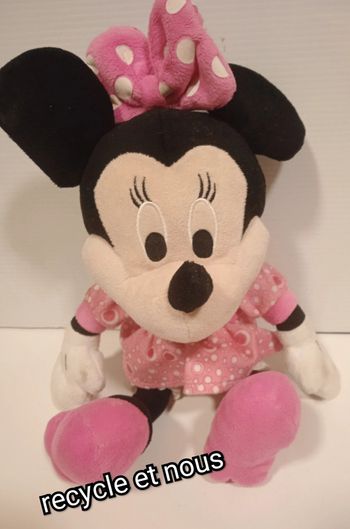 peluche minnie '' qui rigole ''