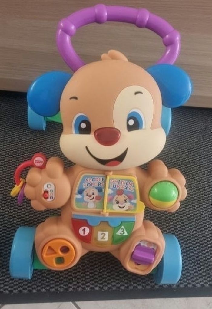 Etat neuf 🥰🎉🎉 superbe trotteur avec activités (servi 2 fois )🤩😍🤩😍👌 - photo numéro 4