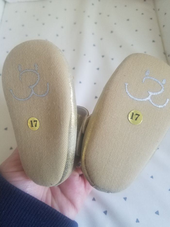 Chaussures T17 - photo numéro 3