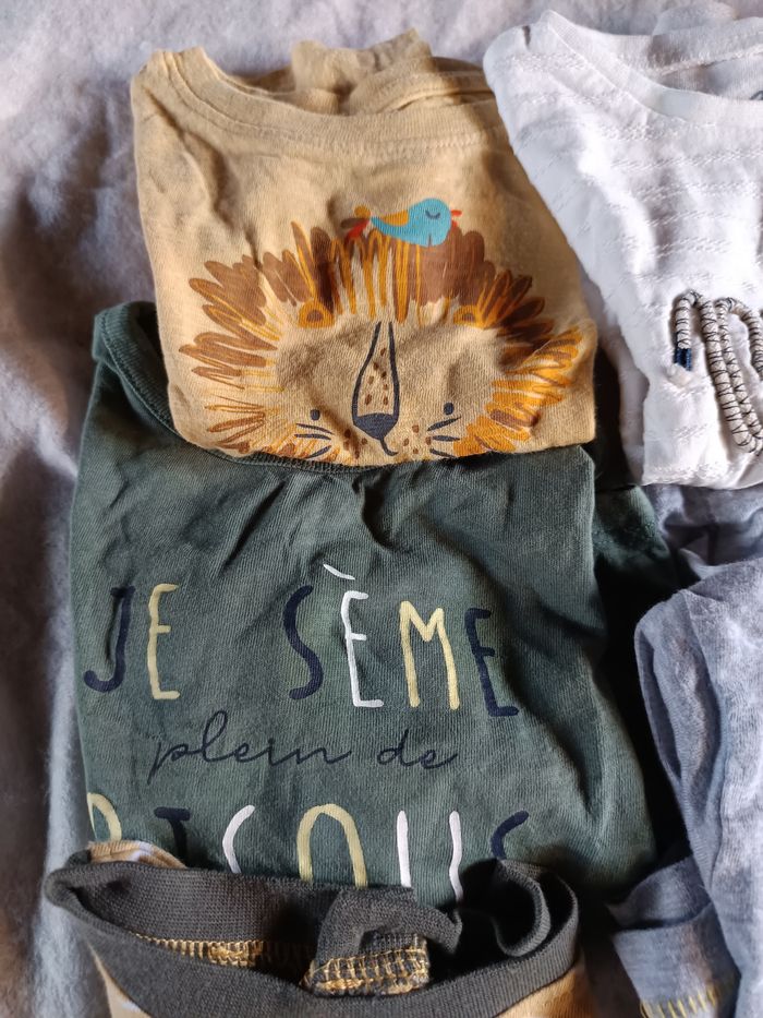 Lot de vêtements 12 mois garçons