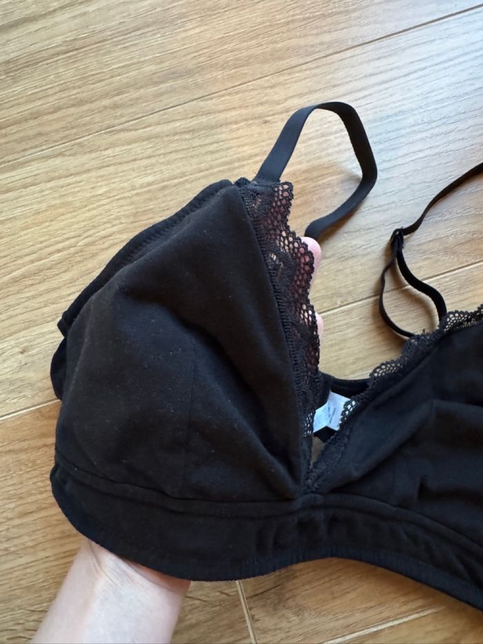 Soutien gorge d’allaitement triangle sans armatures - photo numéro 2
