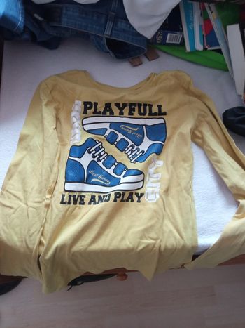 tee shirt jaune