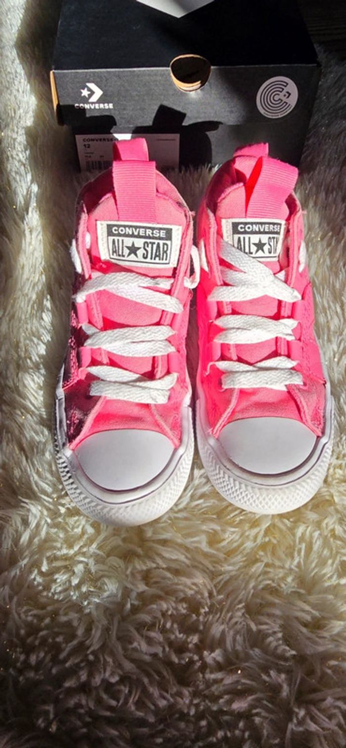 Converse

chuck taylor all star ultra - photo numéro 6