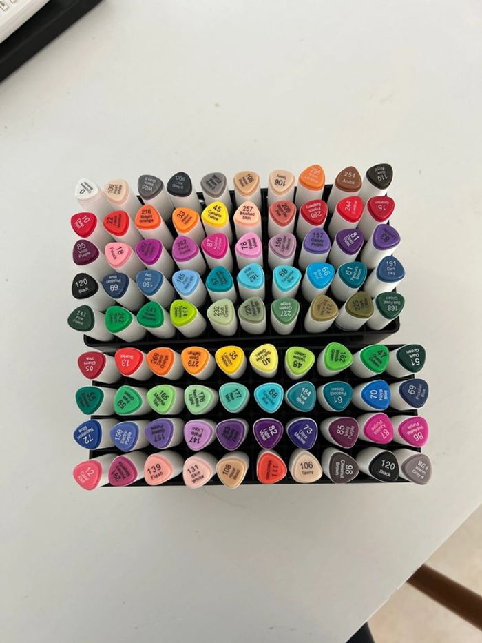 Lot de 90 feutres acrylique