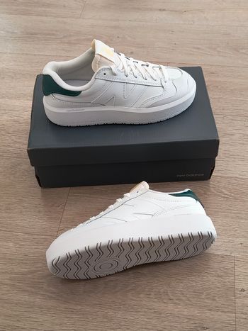 Chaussures plateforme New Balance taille 39.5 neuves
