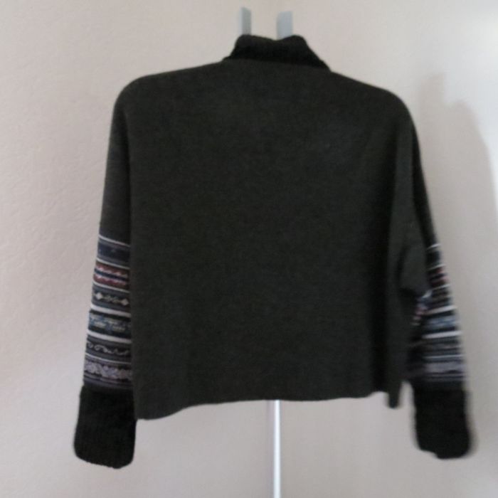 ✨ Cardigan cosy avec superbes boutons et manches à motif – unique & stylé ! ✨ - photo numéro 7