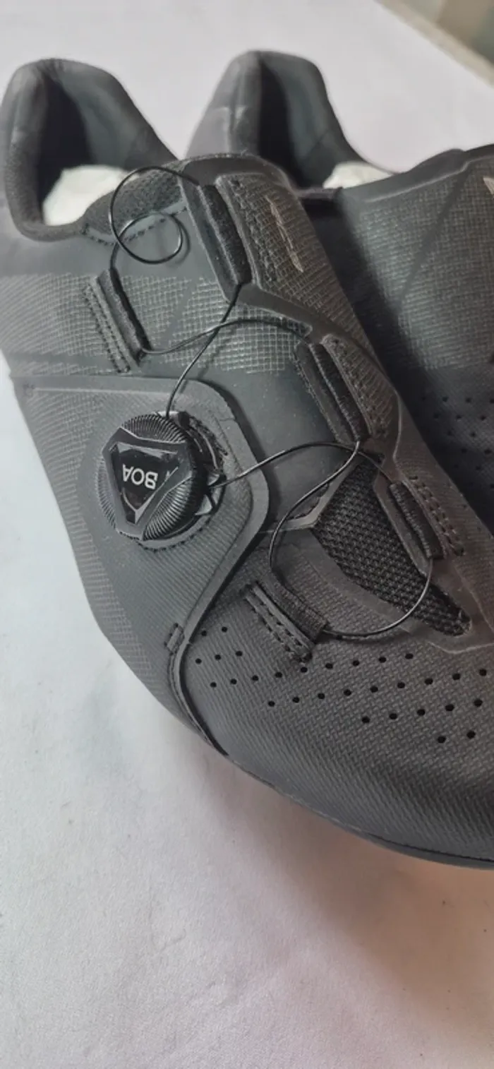 Chaussures Shimano 42 - photo numéro 5