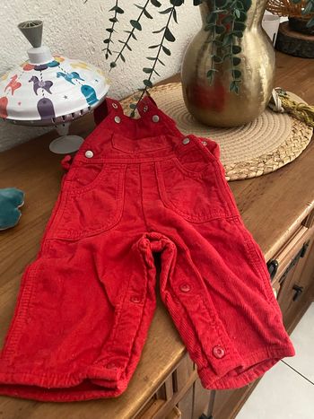 Salopette rouge garçon  Benetton 