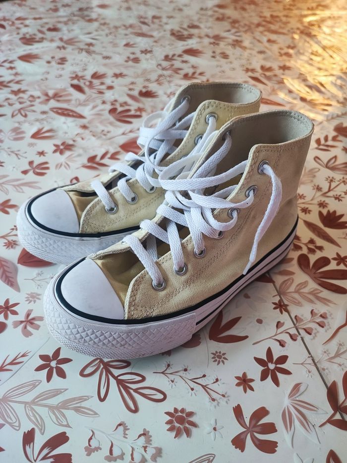 Converse