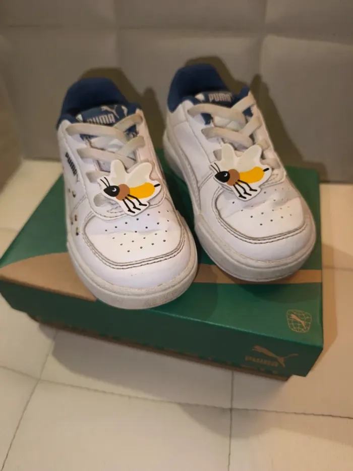 Baskets Puma abeilles taille 23 - photo numéro 2