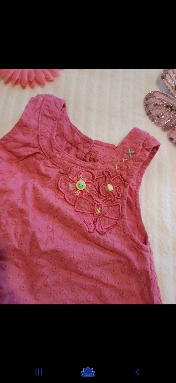 Robe bébé taille 6 mois - photo numéro 2
