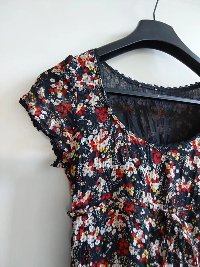 Petite robe fleuris - photo numéro 3