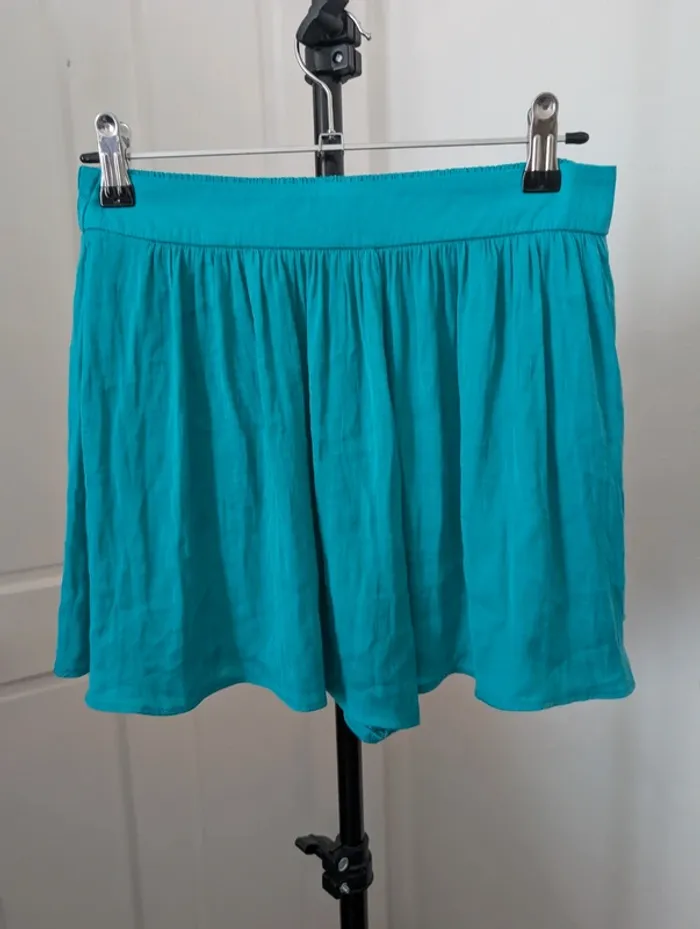 Short vert Bershka TS - photo numéro 4