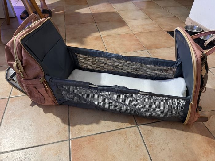 Sac à langer multifonction avec lit bébé intégré - photo numéro 7