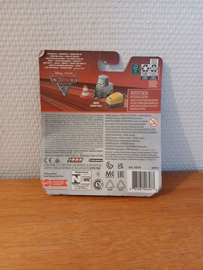 Disney pixar cars Millie - photo numéro 6
