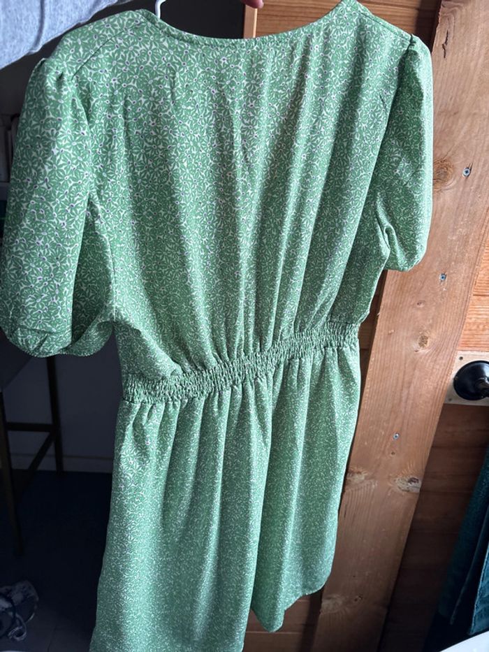 Petite robe verte - photo numéro 5