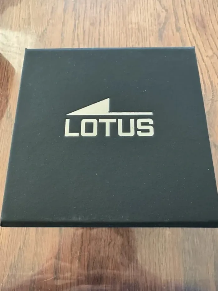 Montre Lotus - photo numéro 4