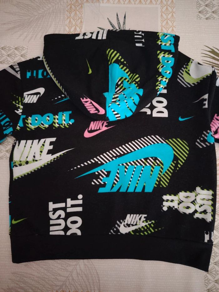 Sweat Nike - photo numéro 3