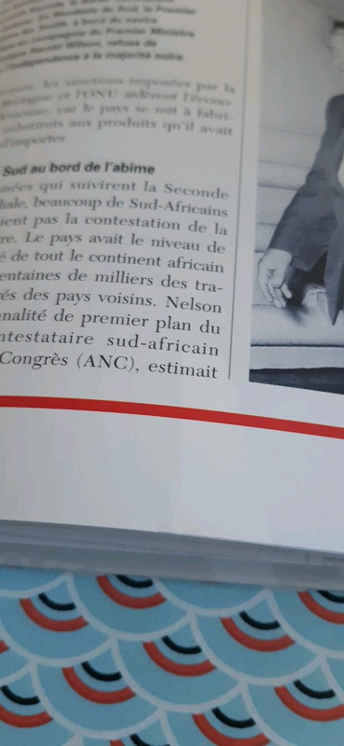 Livre les années d après guerre - photo numéro 2