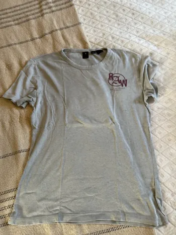 T-shirt raw taille M