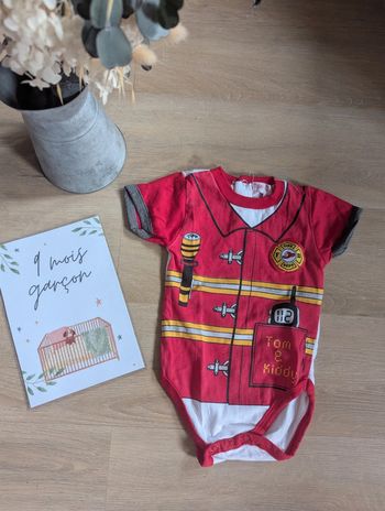 Bodie Pompier 6-9 mois