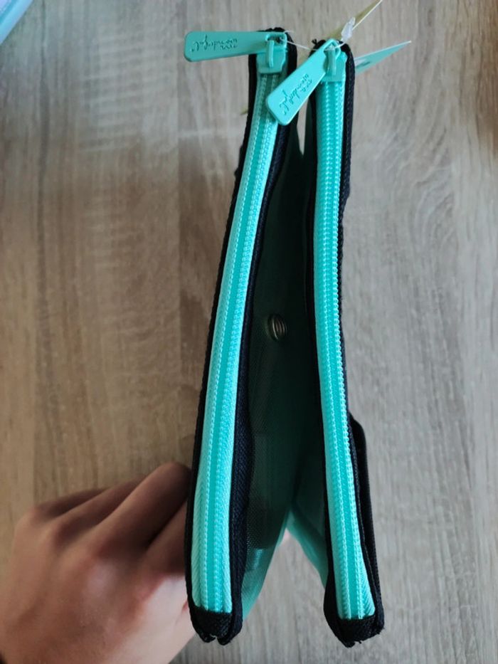 Trousse d'école - photo numéro 3