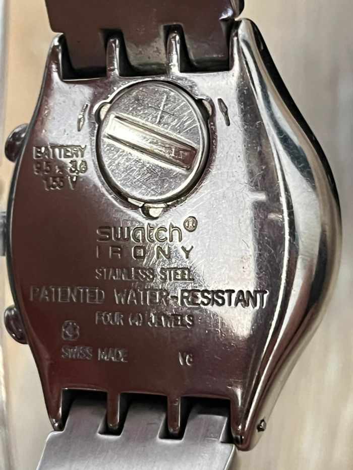 Montre Swatch - photo numéro 2