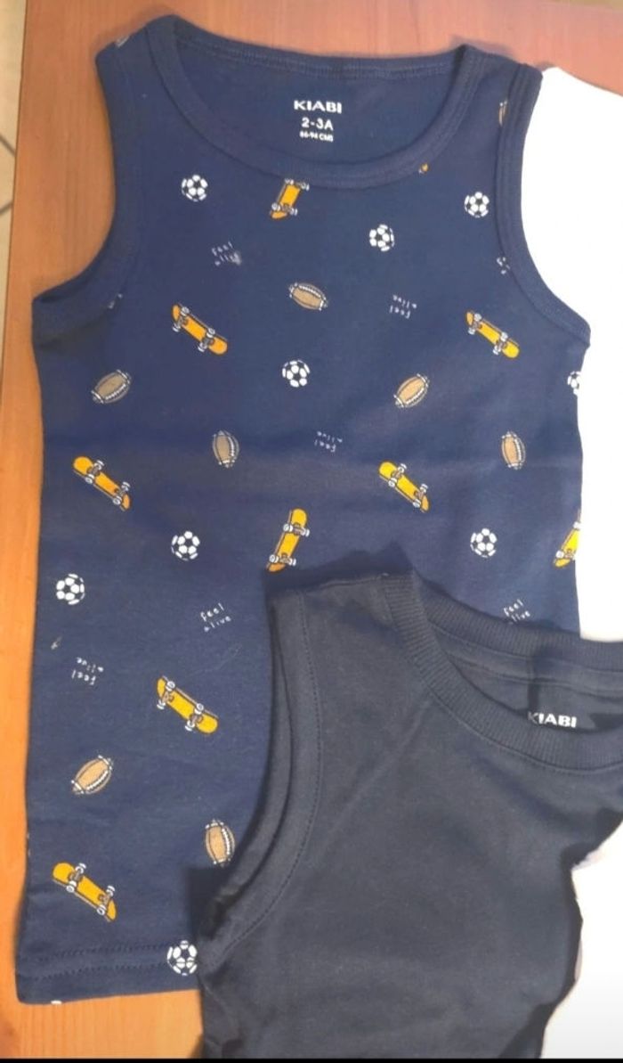 (Neufs non portés)🏷🥰💙 lot maillots de corps /débardeurs 36mois/3ans garçon 🥰💙 - photo numéro 2