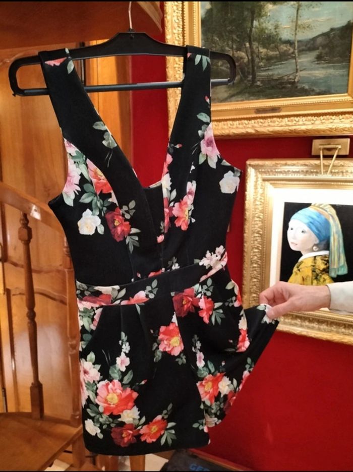 Combishort élégant - motif fleurs