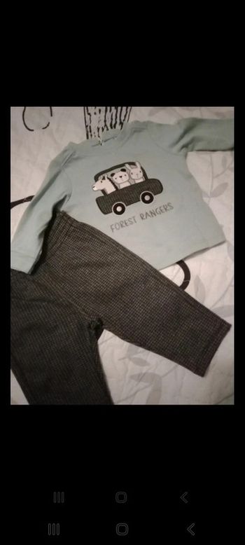 Joli ensemble 6 mois