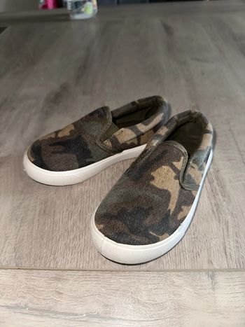 Petite chaussure mi saison baskets