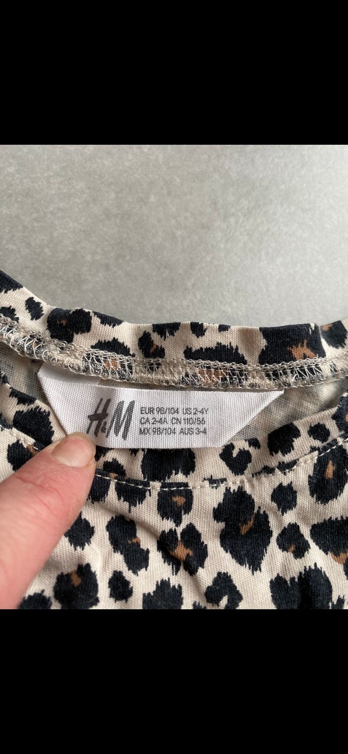 Robe Léopard 4 ans - photo numéro 6