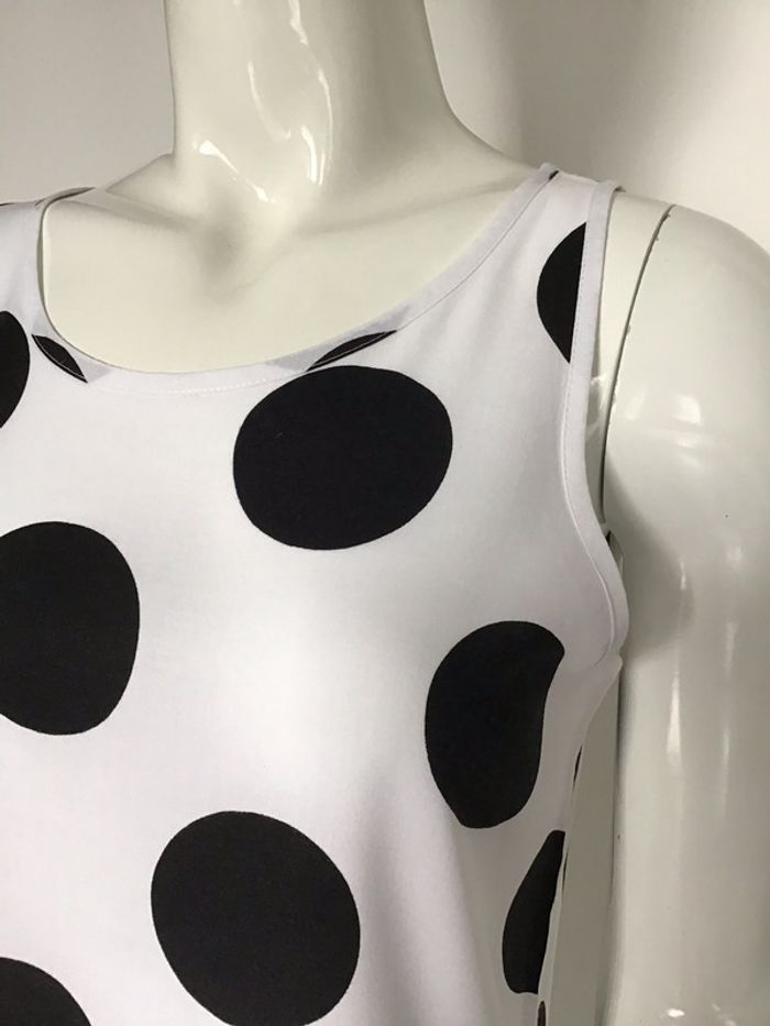Tee shirt à pois noirs oversize - photo numéro 3