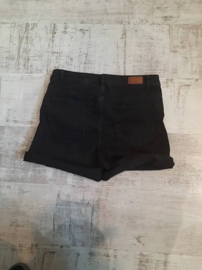 Short taille haute - photo numéro 3