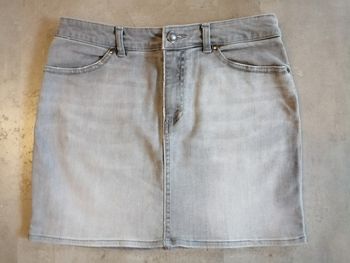 Jupe en jean grise Taille 36 H&M