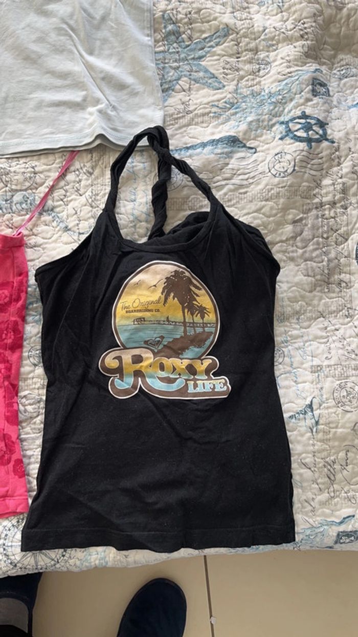 lot de tee shirt roxy rip curl taille 2 - photo numéro 3